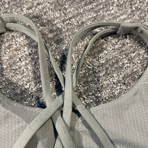 Lululemon Athletica Cracked Gray Sports Bra - Picture 4 of 5
